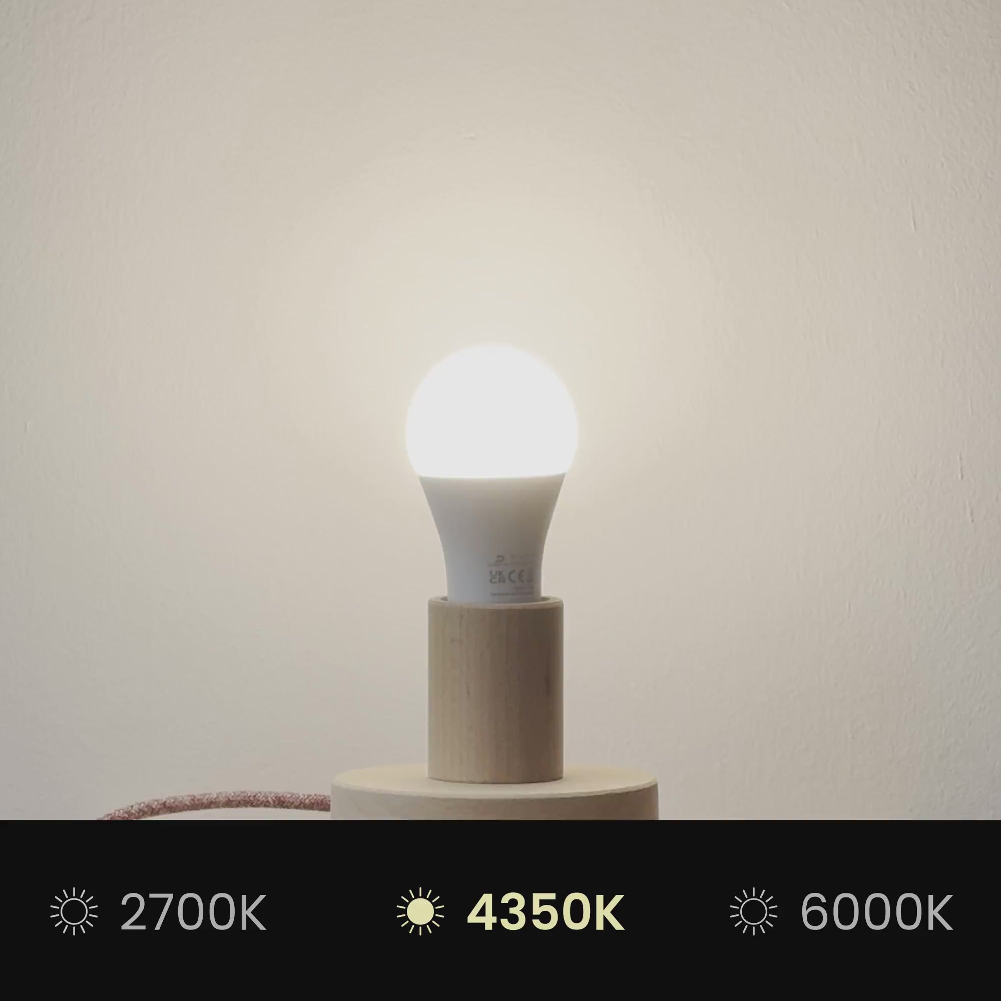 Načíst video: Textilní stínidlo Clessidra pro závěsnou lampu – Béžová vlna