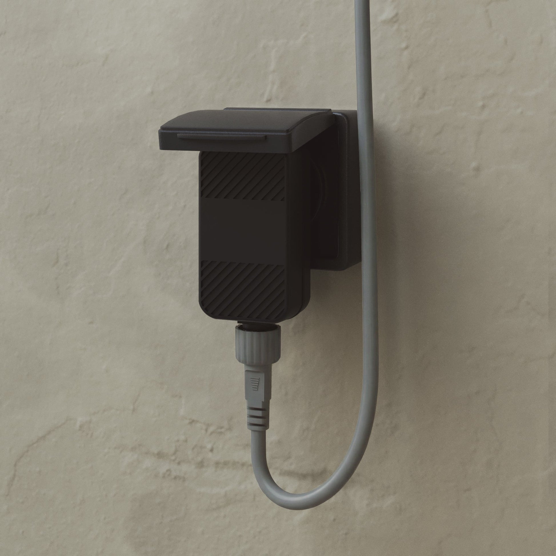 Alimentatore con spina Franco/Schuko fino a 24 punti luce - Marina