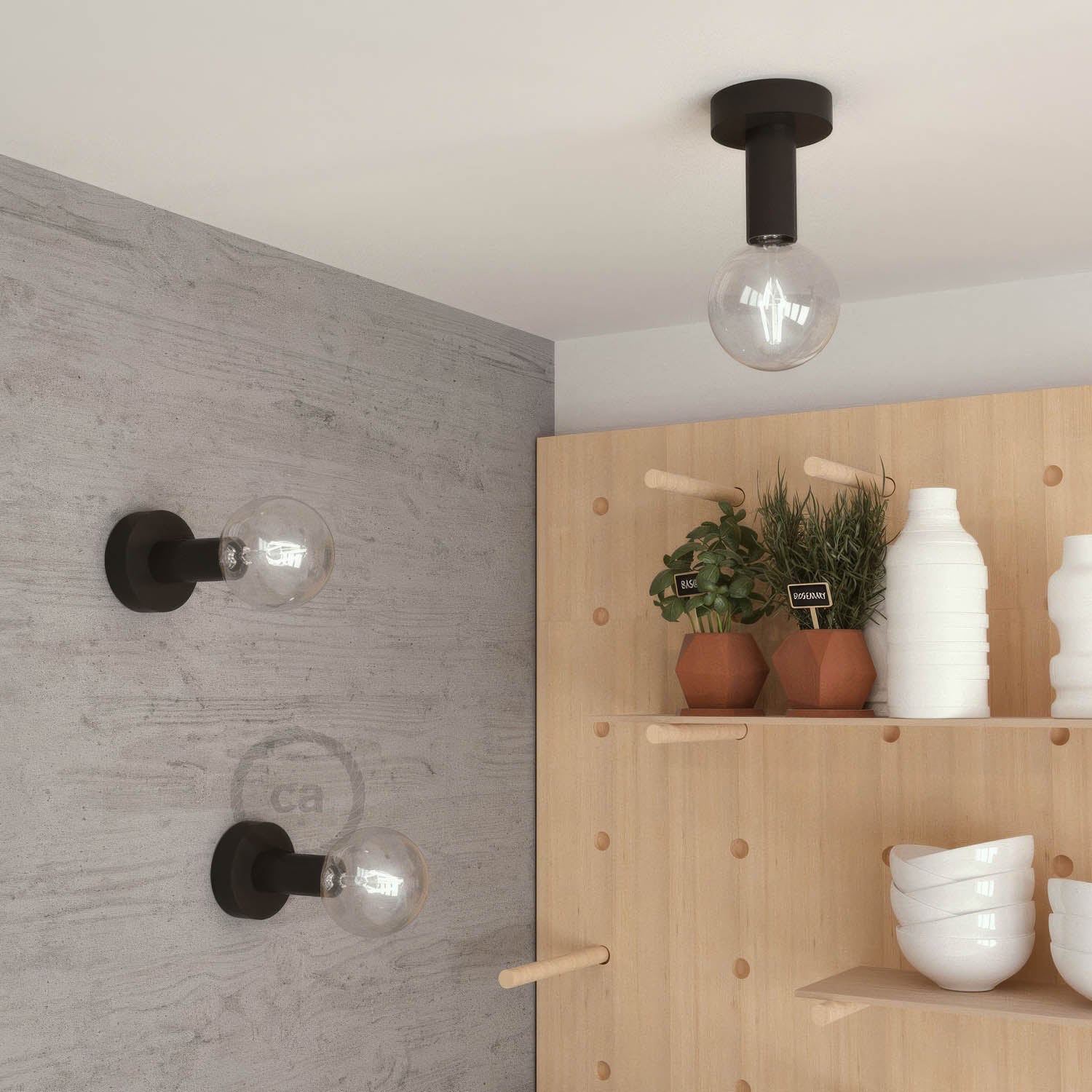Fermaluce Wood M, il punto luce in legno a parete o soffitto - Nero