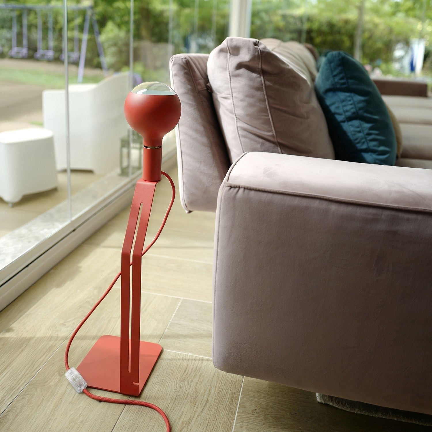 Koso Lucia - Lampada da tavolo con spina UK - Rosso