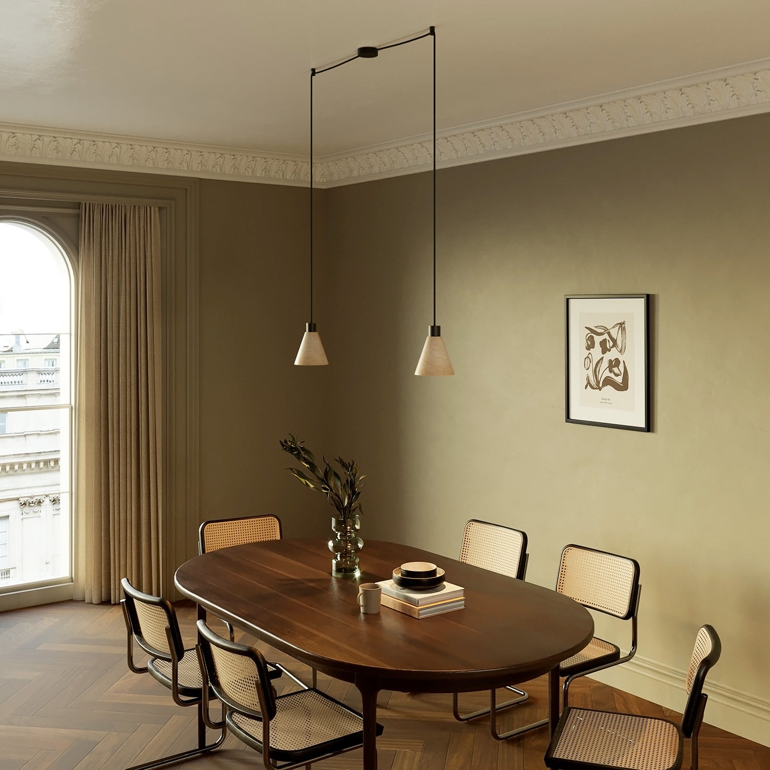 Lampada a sospensione a 2 cadute con paralumi conici in legno - Nero