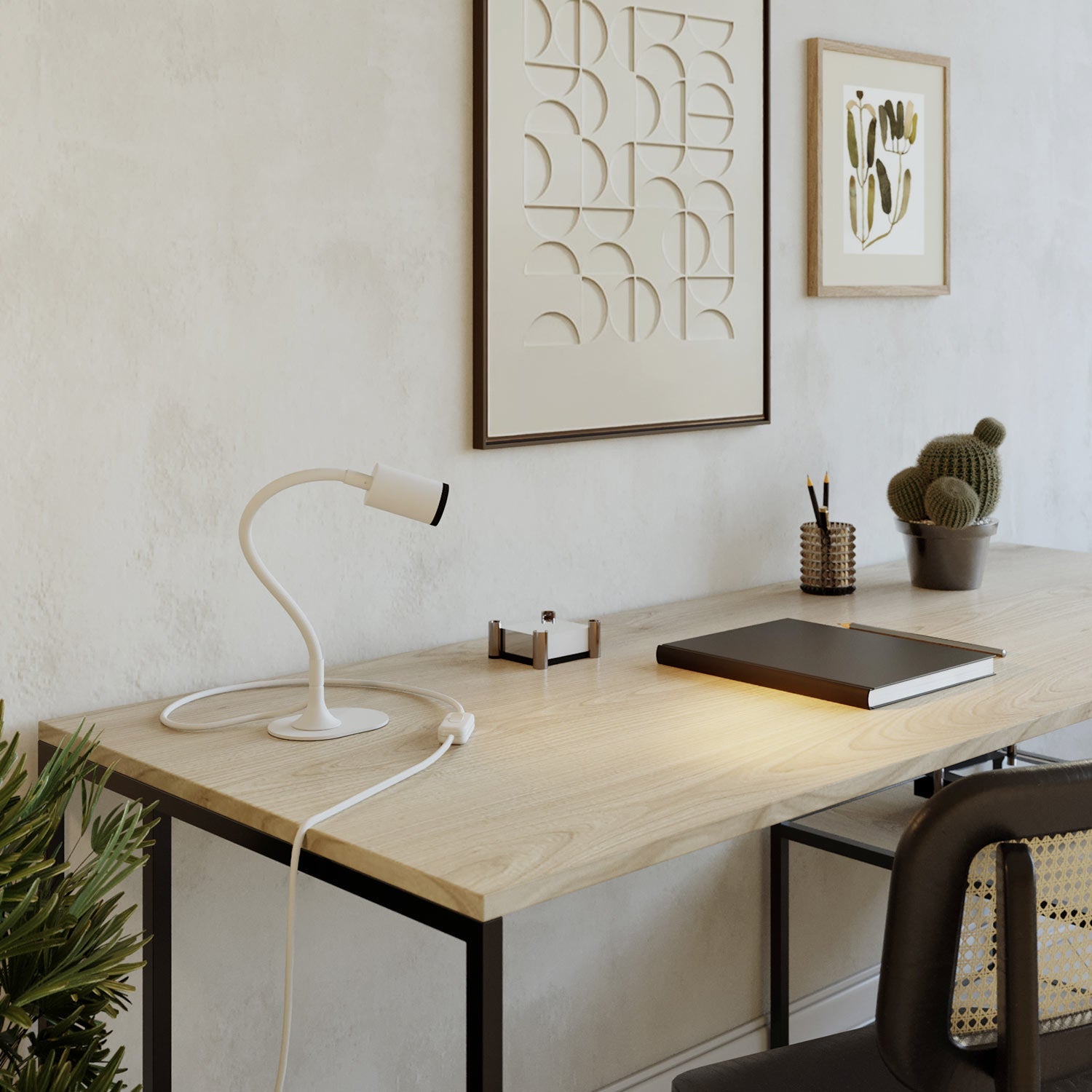 Lampada da scrivania MAG-Y con Flex, base metallica ovale e luce spot - Bianco opaco