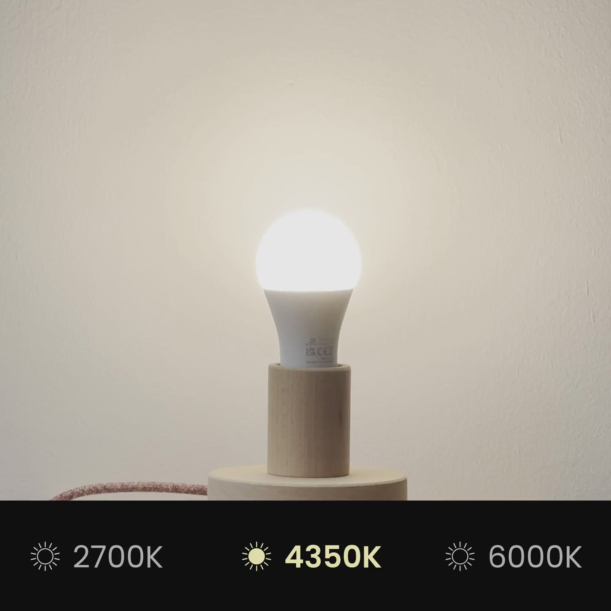 Načíst video: Stínidlo Cilindro XL z látky s paticí E27 - Vyrobeno v Itálii - Teletta Azzurro Severo