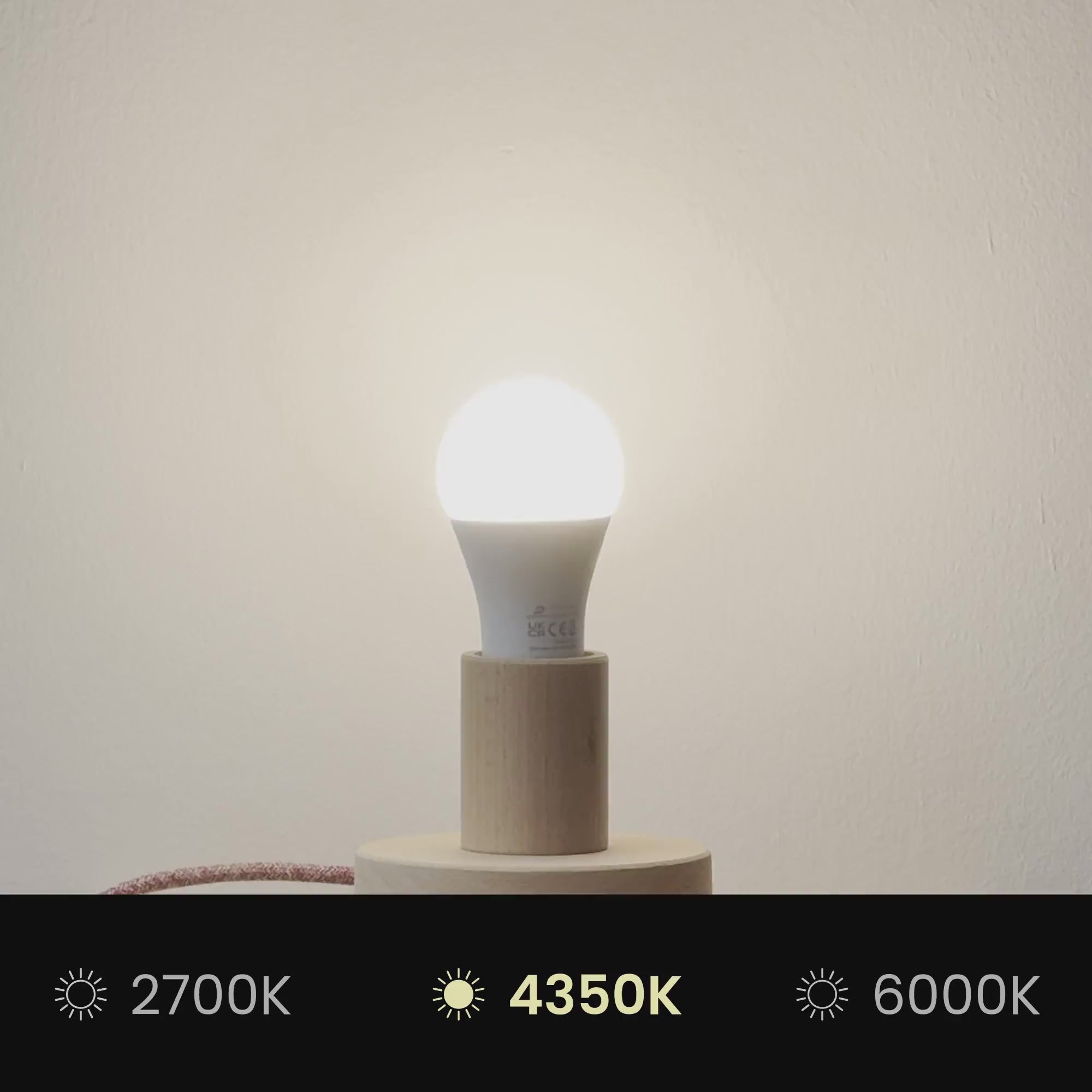 Načíst video: Stínidlo Athena s paticí E27 pro stolní nebo stojací lampu - Vyrobeno v Itálii - Camelot Hnědá